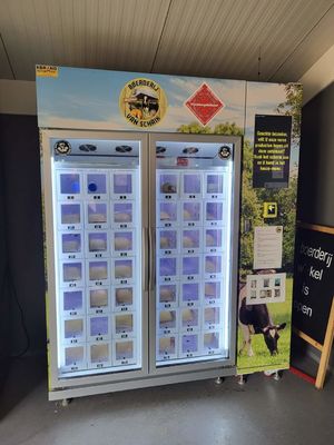 Sıcaklığa Duyarlı Ürünler için Kilitli Otomat -22-20C Gelişmiş Soğutma Sistemi